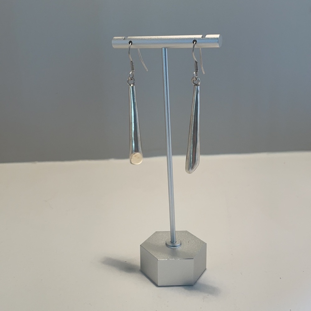 Drop Earrings in Sterling Silver
